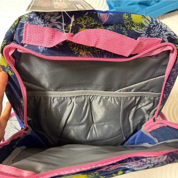 Moda West Floral Backpack - Picture 2 of 5